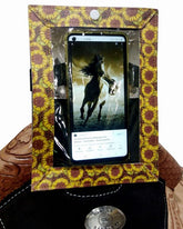 Showman Smart Phone Sunflower Print Case for Saddle