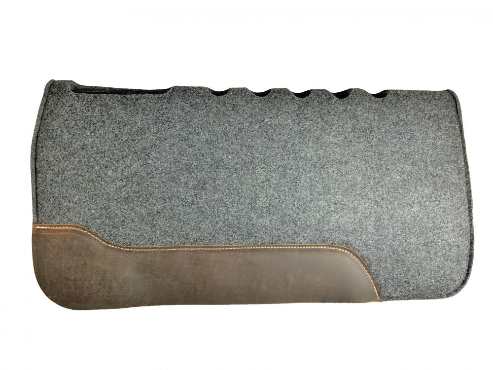 Showman 32" x 32" saddle pad that prevents saddle roll with top grain wear leathers and lined with PVC backing
