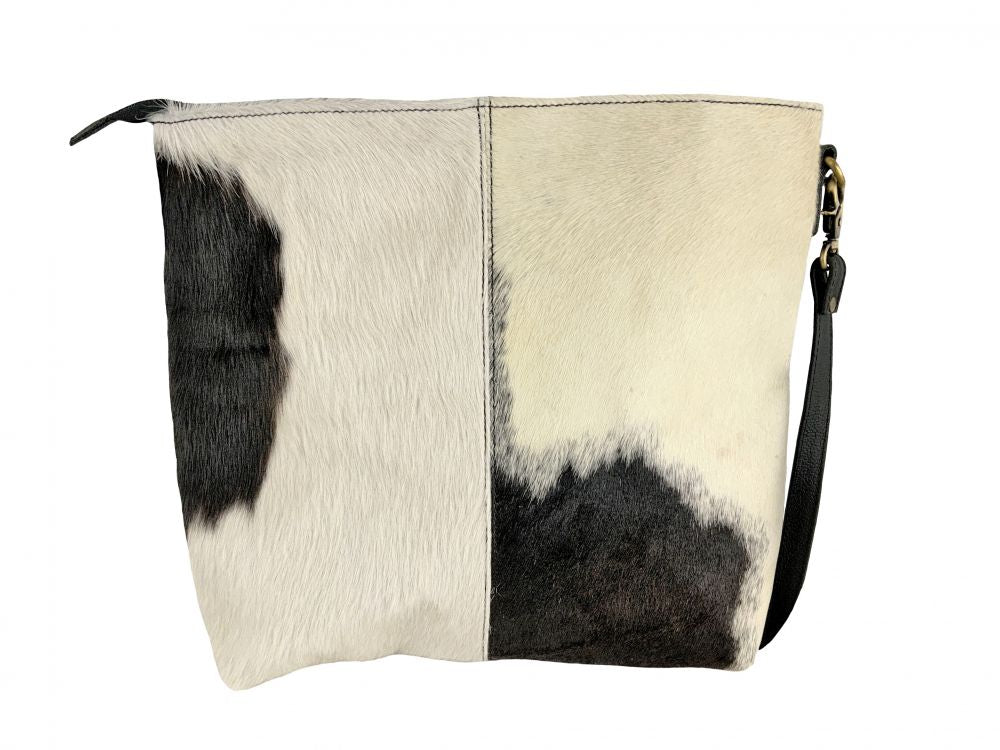 Klassy Cowgirl Black  White Hair on Cowhide Shoulder Bag